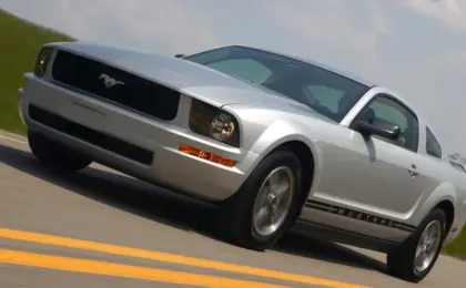 2026 Ford Mustang GT Manual Gets the Exact Same Gas Mileage That It Did Back in 2009
