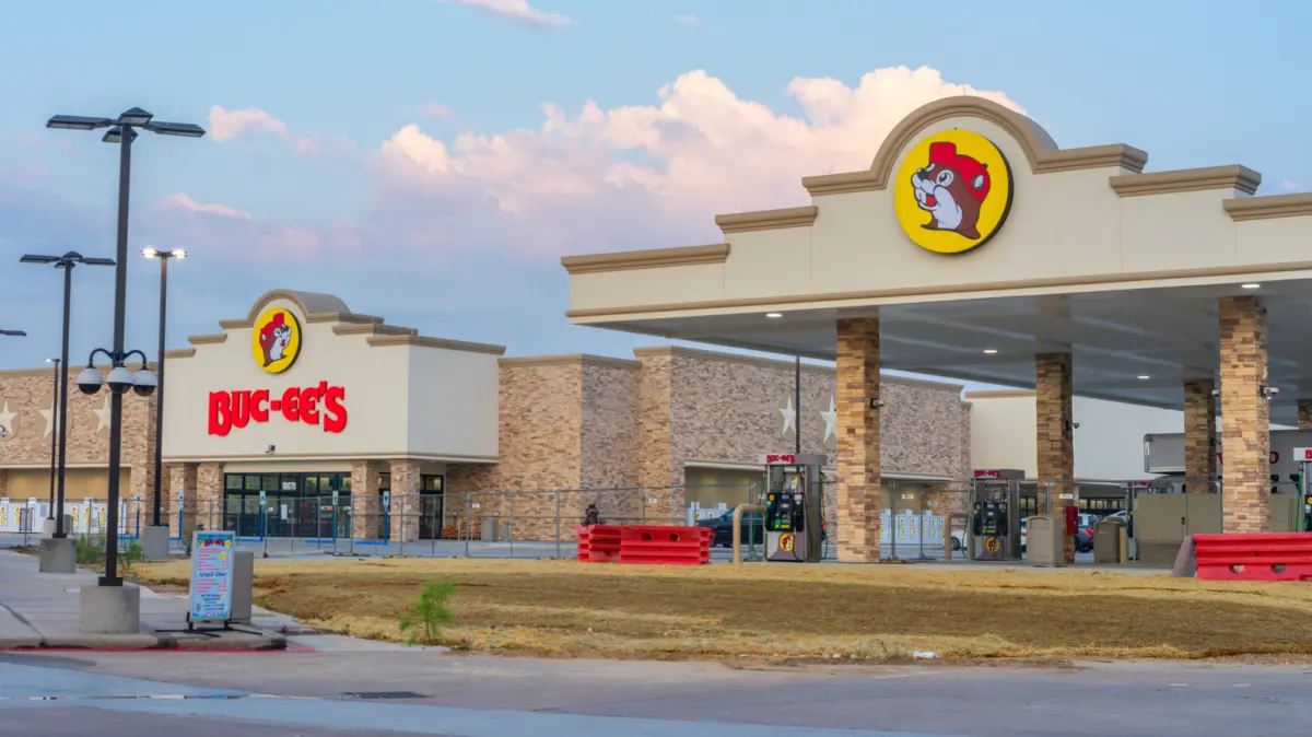 Drivers Share Their Worst Gas Station Horror Stories as Fuel Prices and Pump Chaos Mount