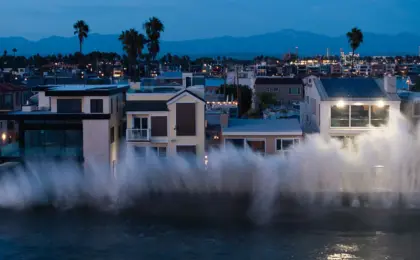 El Niño-Driven Kelvin Waves Threaten West Coast with Rising Sea Levels and Severe Erosion