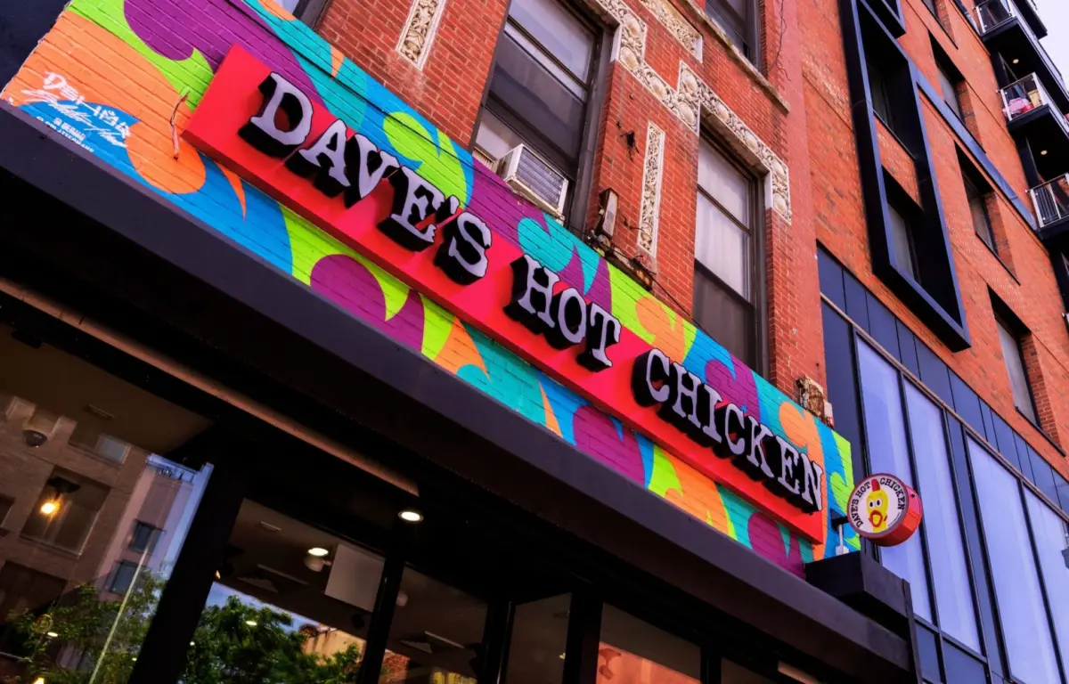 From a Parking Lot Pop-Up to a Billion-Dollar Empire: Inside Dave’s Hot Chicken’s Rapid Rise to 500 Locations