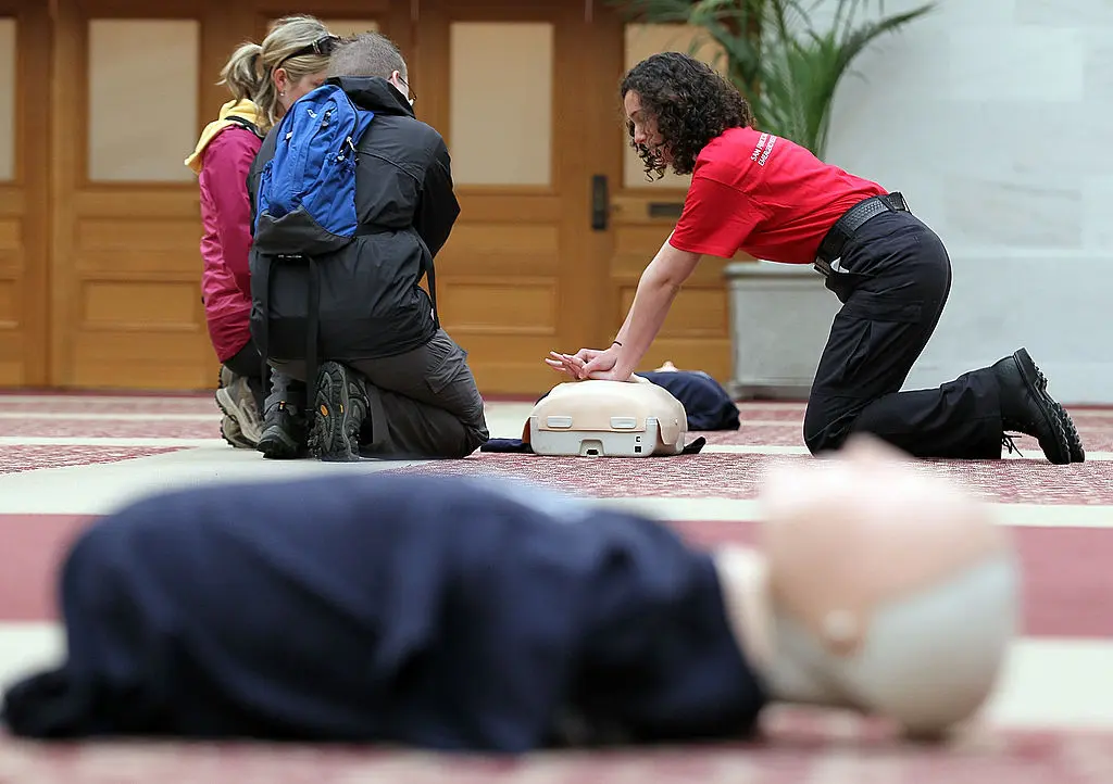 From Classroom to Lifesaving Action: The Growing Push for Universal CPR Education in American High Schools