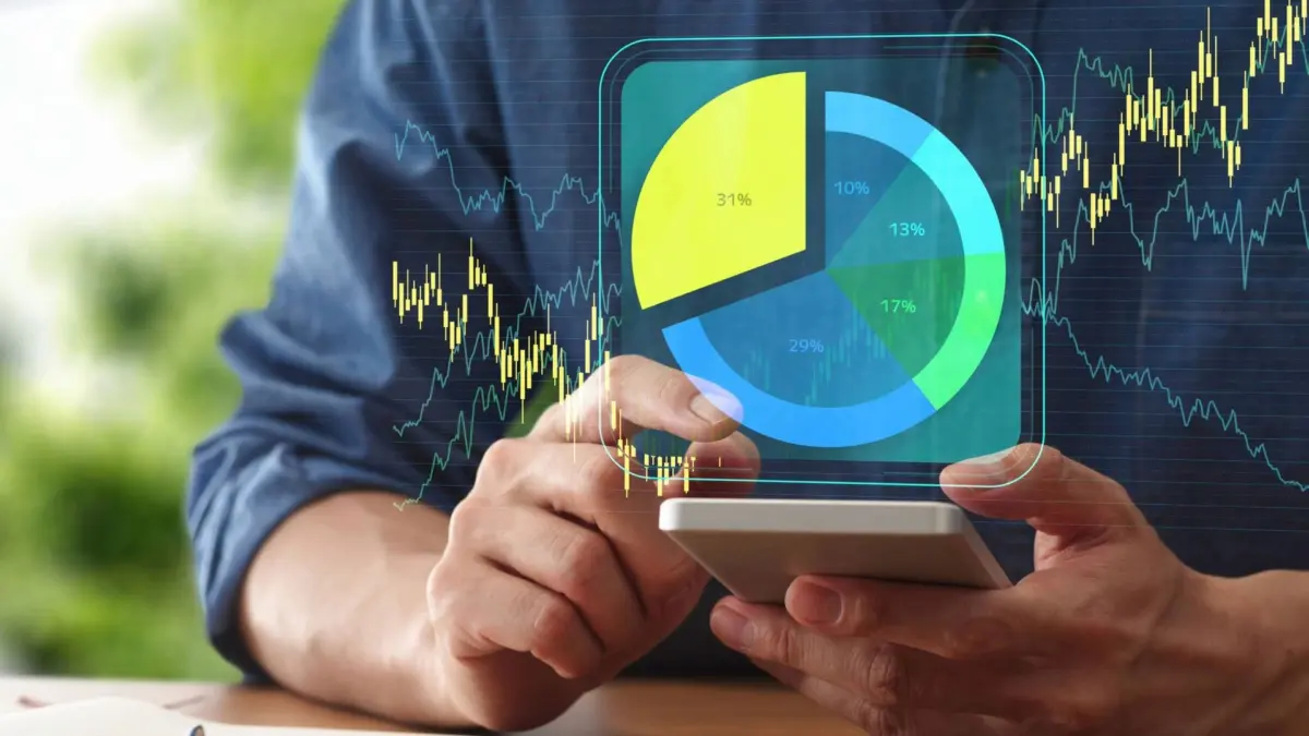 More Than a Third of Americans Plan Portfolio Changes Amid Economic Uncertainty, Report Finds