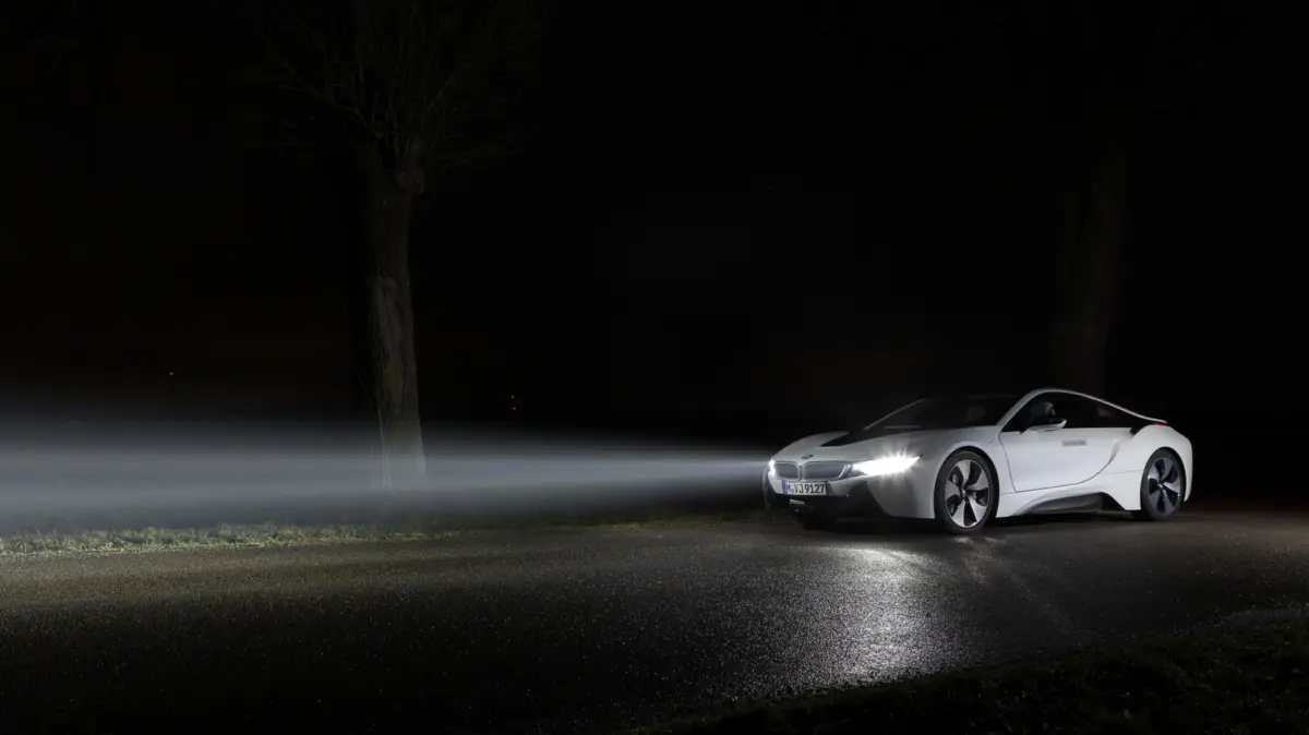 NHTSA Pledges to Modernize Outdated Headlight Standards in Collaboration With Industry Experts