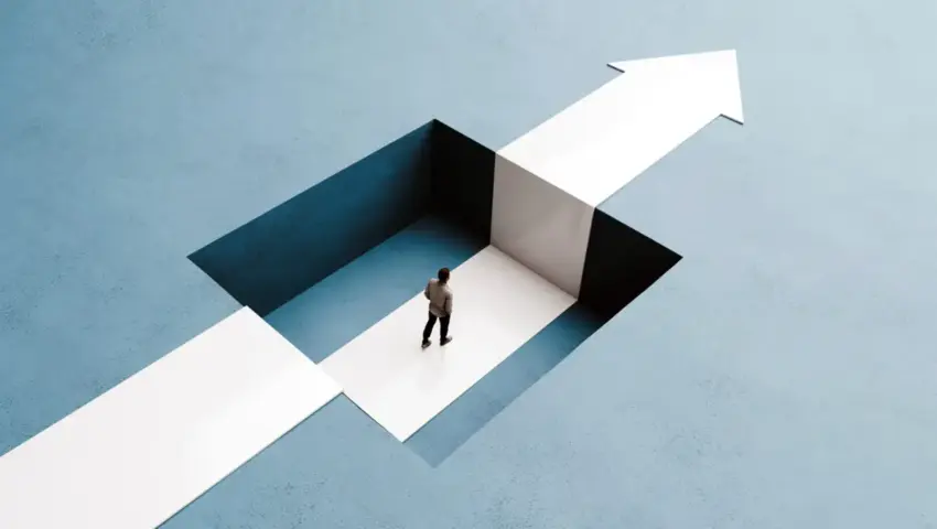 The Leadership Readiness Gap: Why Overconfidence at the Top Is Stalling Modern Management