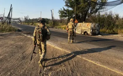 Ukraine’s Military Operations Face Disruptions After Sudden Starlink and Starshield Speed Restrictions