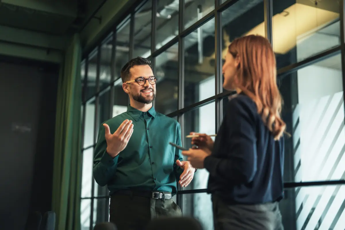 Unlocking Buyer Mindsets: Why Customer Interviews Are the Missing Link in Modern Acquisition Strategies